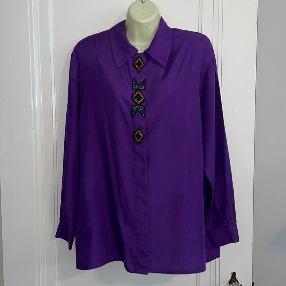 Vtg 80s/90s Regina Porter purple rayon long sleeved tunic top with beaded front